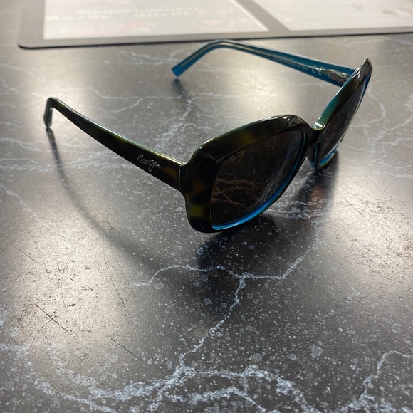 Maui Jim Orchid sunglasses - Picture 4 of 4